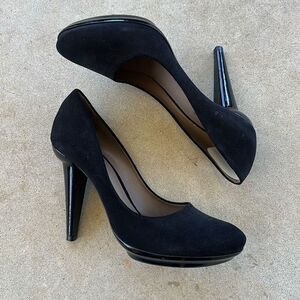 Bottega Veneta Black Suede and Patent Leather Platform Pumps Size 38